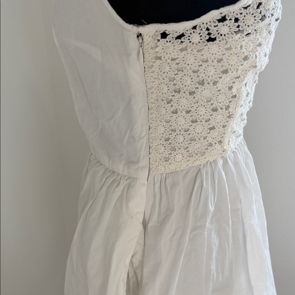 Fresh Classic White Kids Casual Dress - Picture 11 of 12
